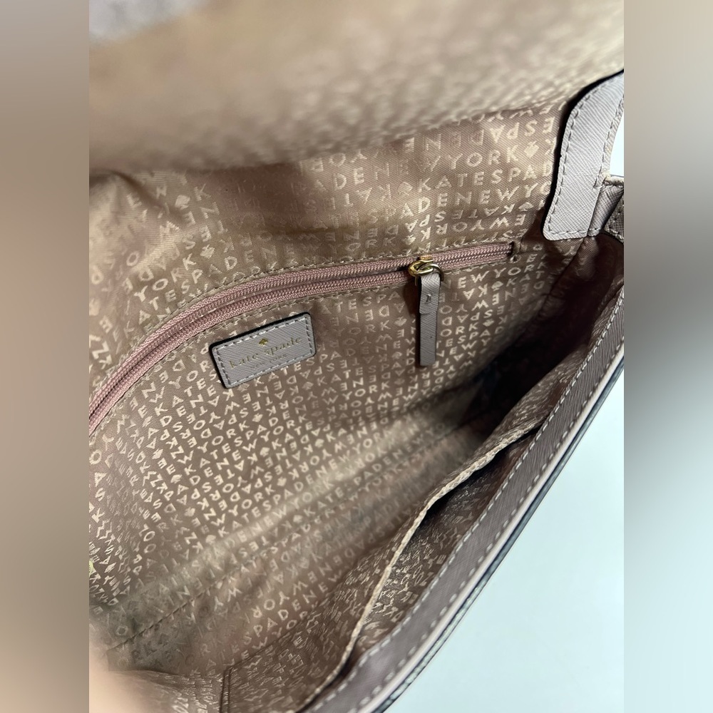 Kate Spade well loved 2 toned clutch bag - Picture 10 of 10